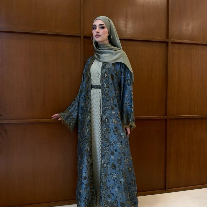 Marwa Pashmina Abaya - Cardigan style with Pleated Inner by n.our