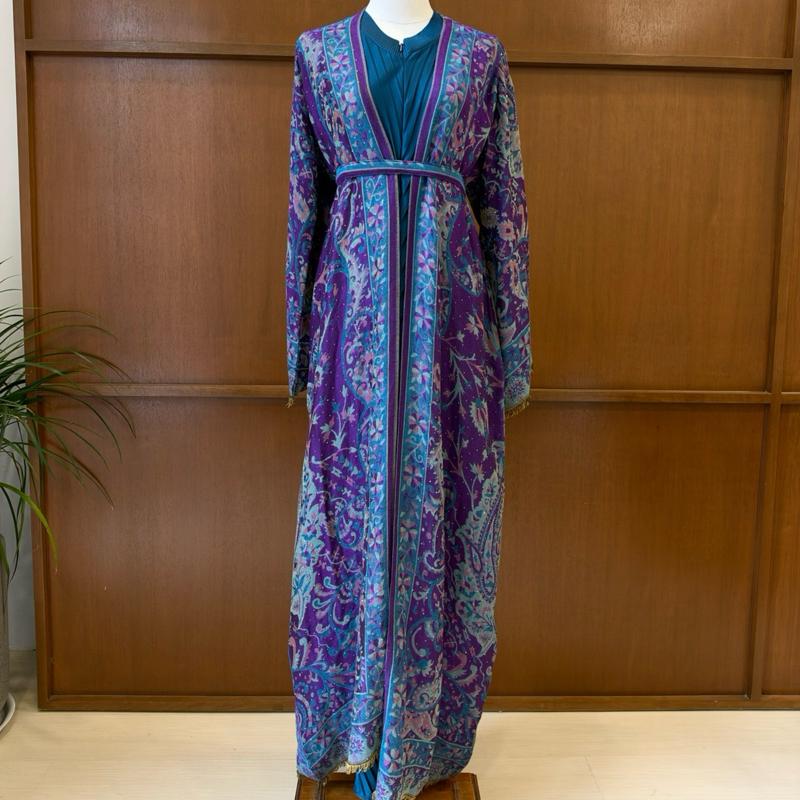 Marwa Pashmina Abaya - Cardigan style with Pleated Inner by n.our