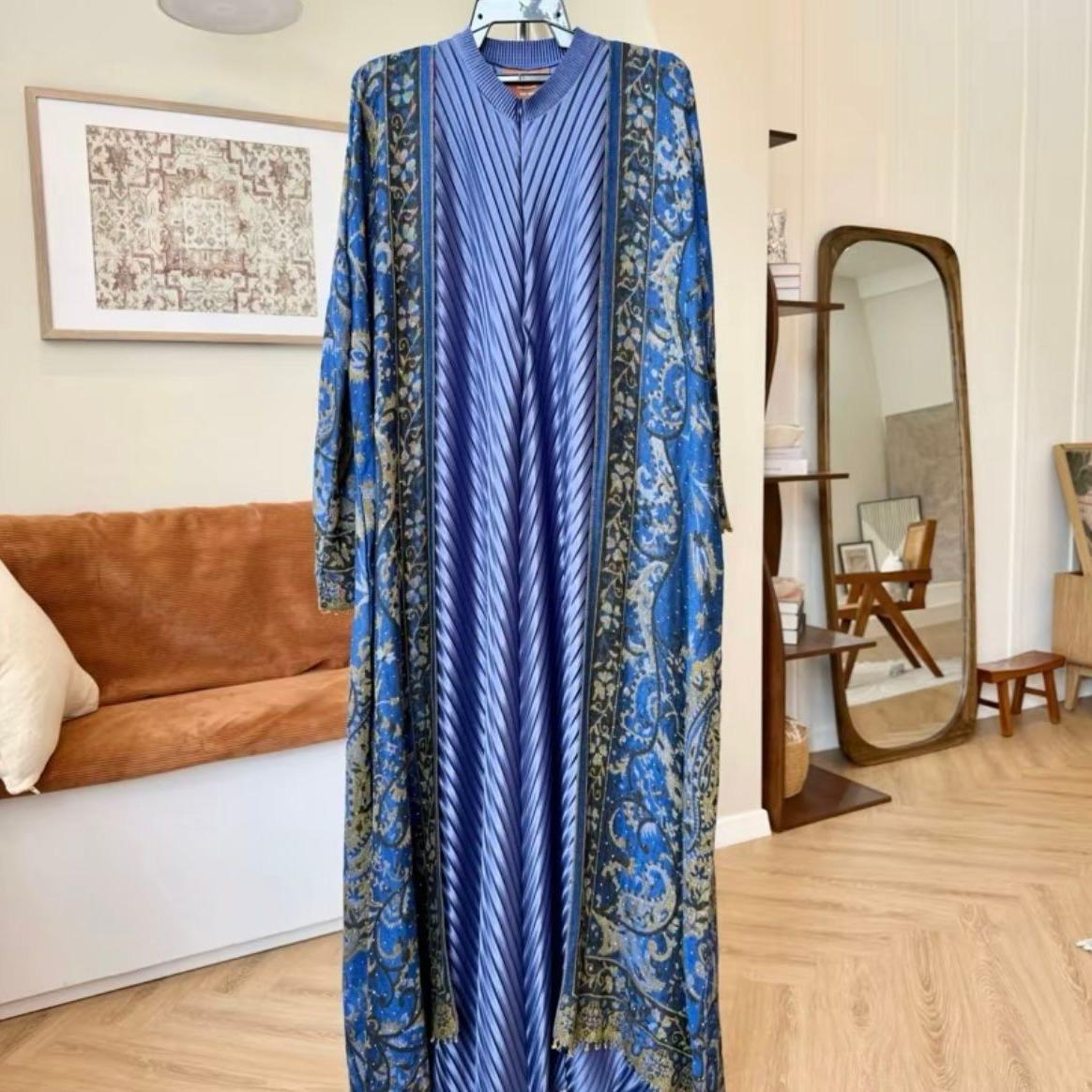 Marwa Pashmina Abaya - Cardigan style with Pleated Inner by n.our