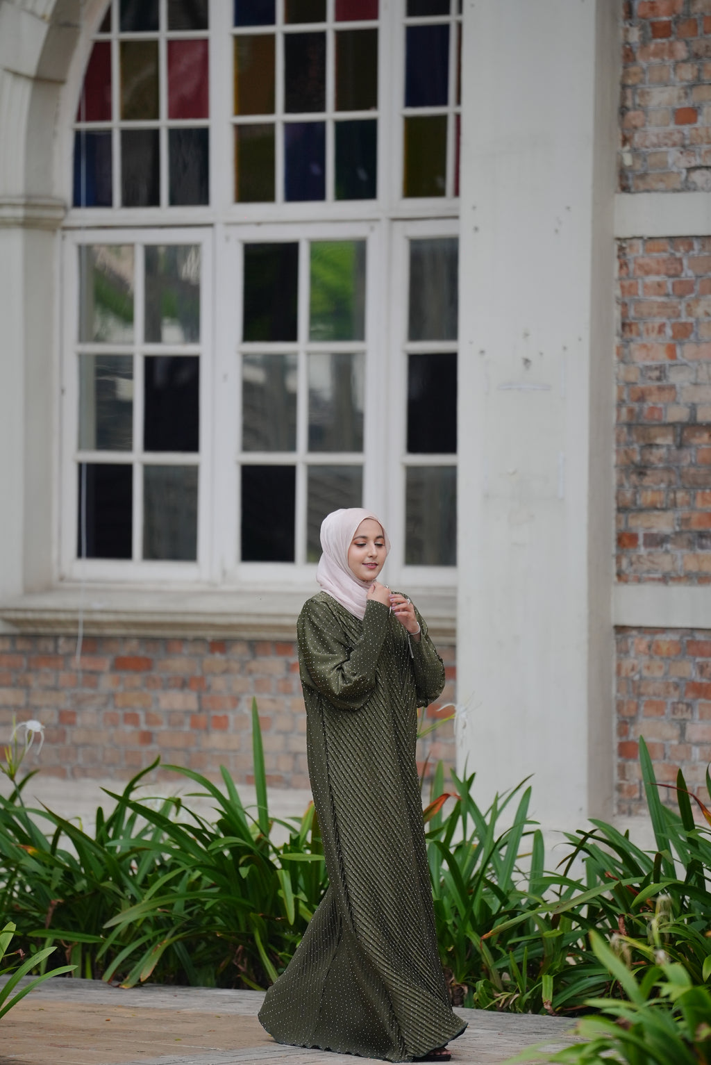 Zahra LUXE by n.our (Pleated Abaya)