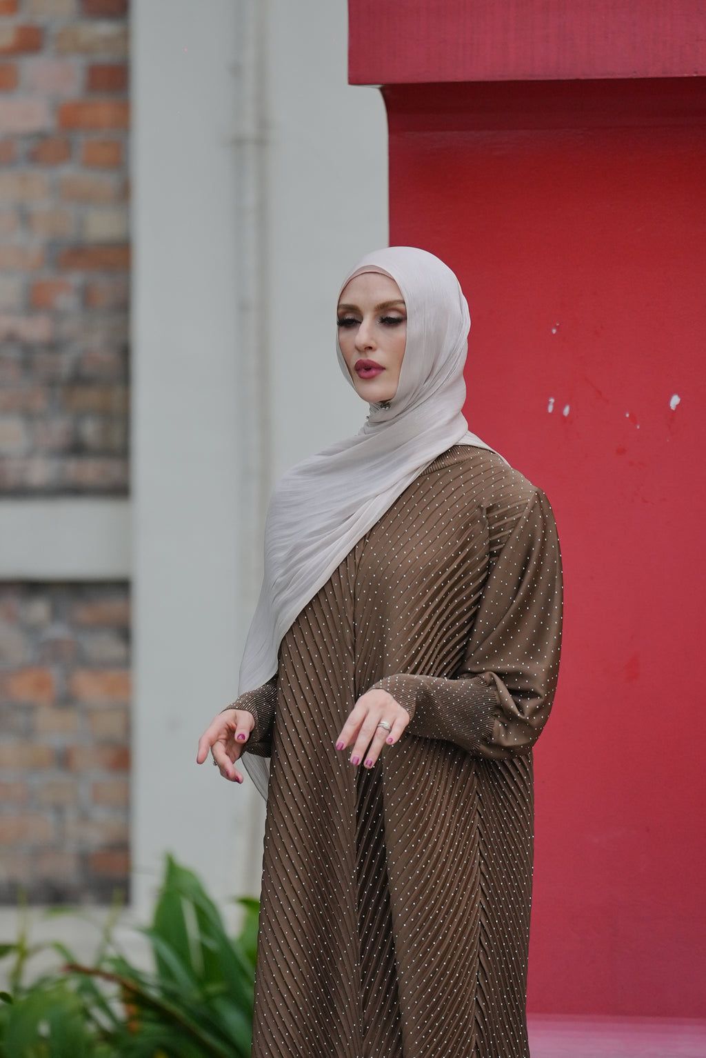 Zahra LUXE by n.our (Pleated Abaya)