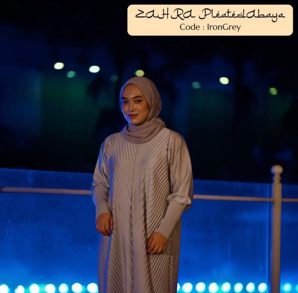 Zahra 2.0 Pleated Abaya by n.our