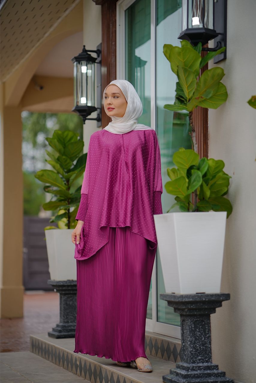RHEA Kurung