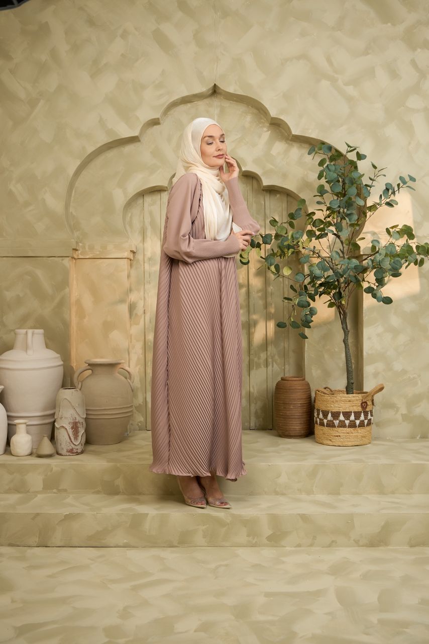 ZAHRA 1.0 Pleated Abaya