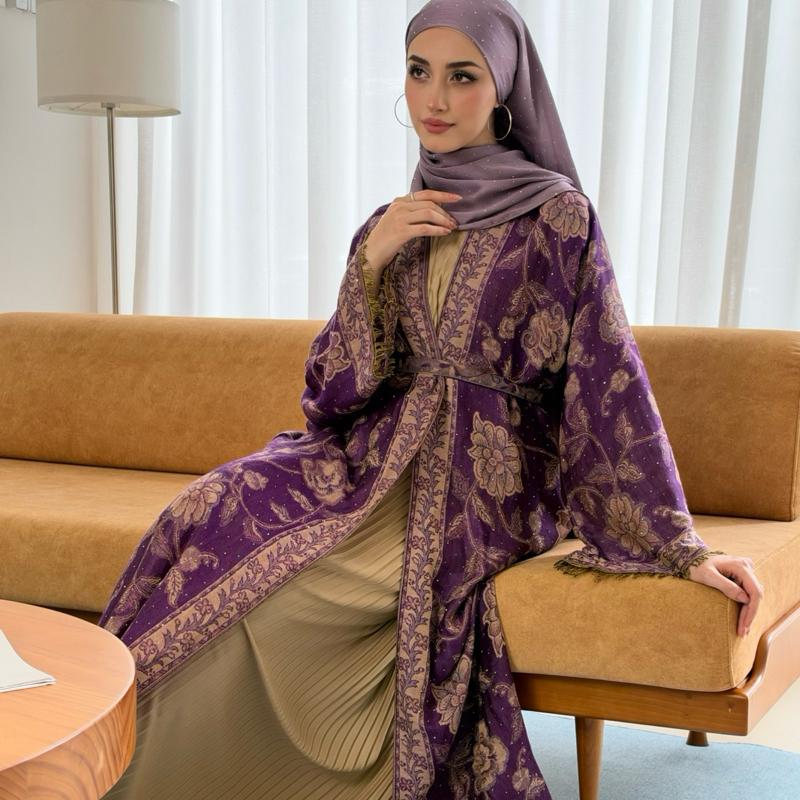 Marwa Pashmina Abaya - Cardigan style with Pleated Inner by n.our