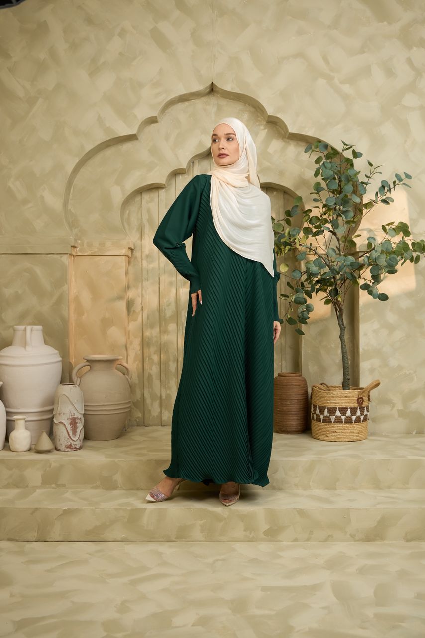 ZAHRA 1.0 Pleated Abaya