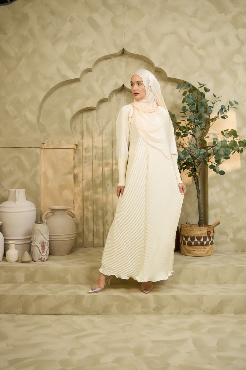 ZAHRA 1.0 Pleated Abaya