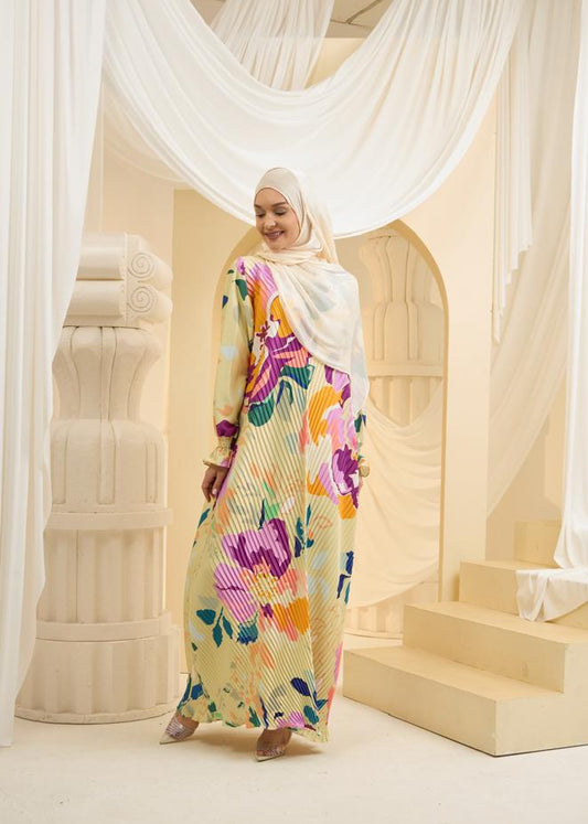 ZAIRA Printed Abaya Pleated